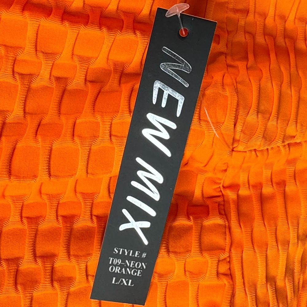 New Mix Women's Butt Scrunch Textured Neon Workout Leggings - Size: L / XL - NWT - Picture 9 of 11